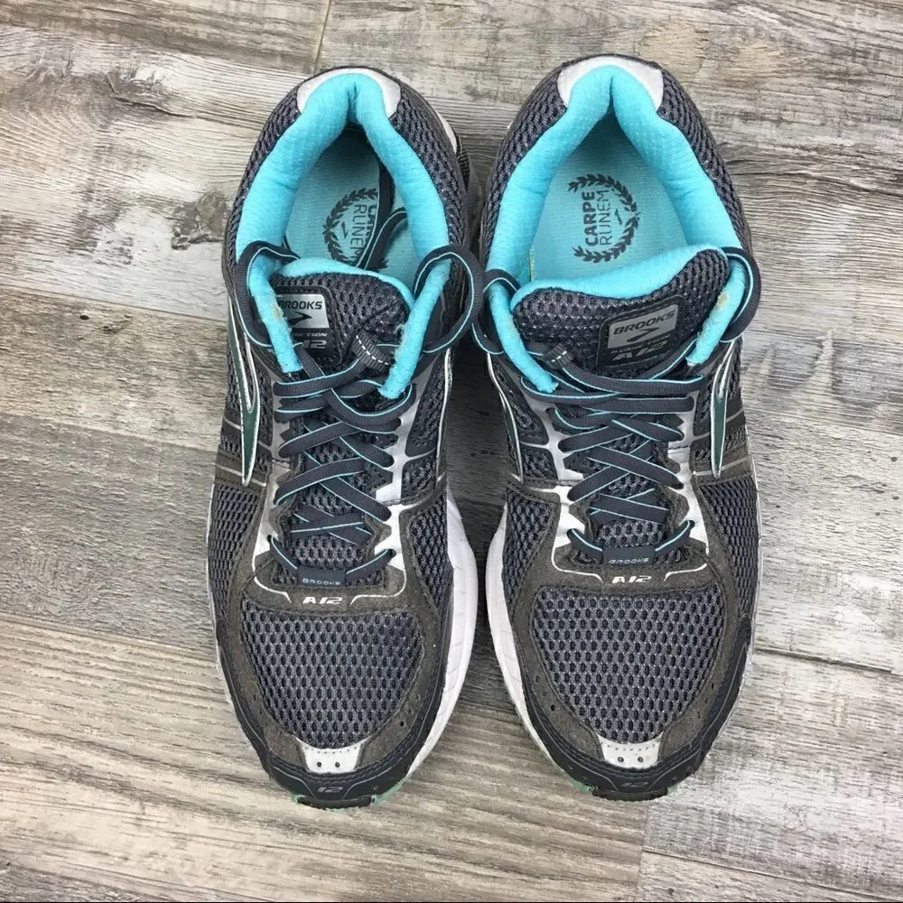 Brooks Addiction A 12 Women Size 10